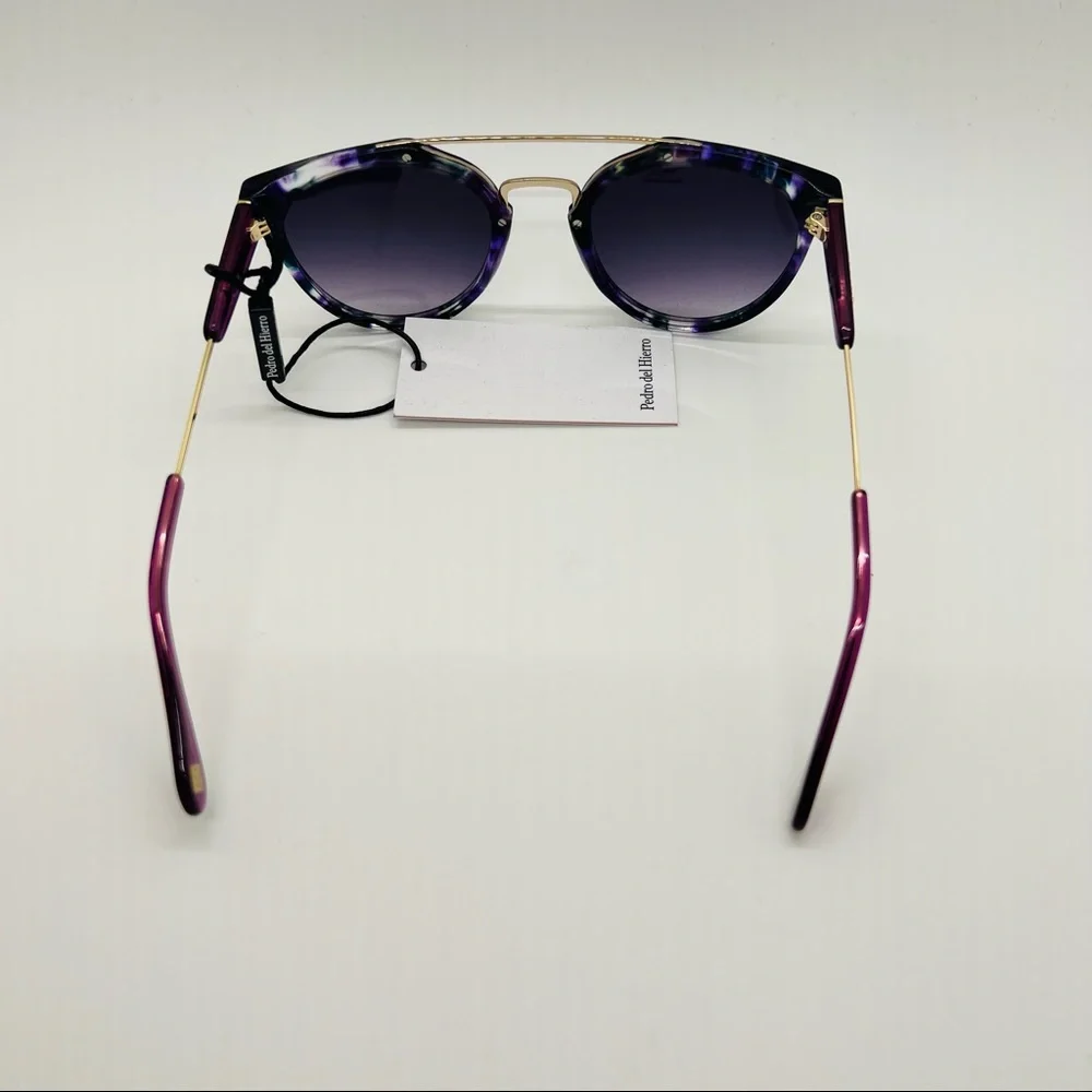NWT Pedro del Hierro Round Sunglasses w/ Case and Dust Cloth. Purple and Gold.